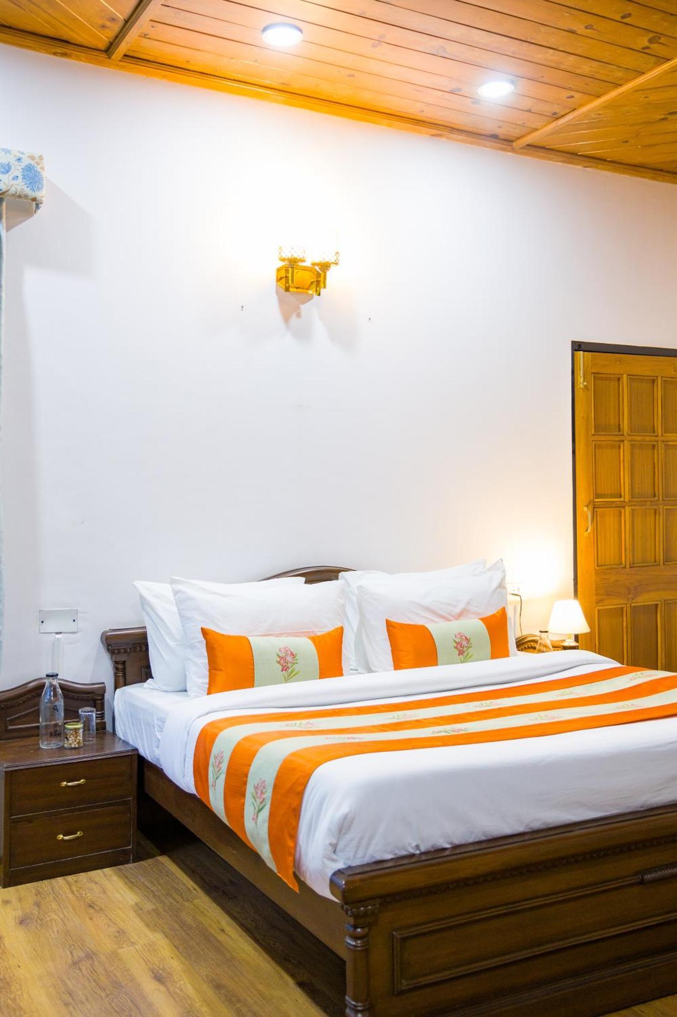 Alaya Stays Mehar Villa - 3 Bhk With Garden & Scenic Views Kasauli Εξωτερικό φωτογραφία
