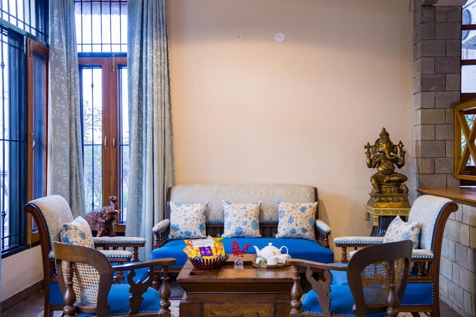 Alaya Stays Mehar Villa - 3 Bhk With Garden & Scenic Views Kasauli Εξωτερικό φωτογραφία